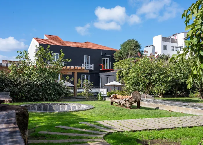 Out Of The Blue Hostel Ponta Delgada 